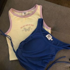 Two Princess Polly tee’s cropped.Like néw.